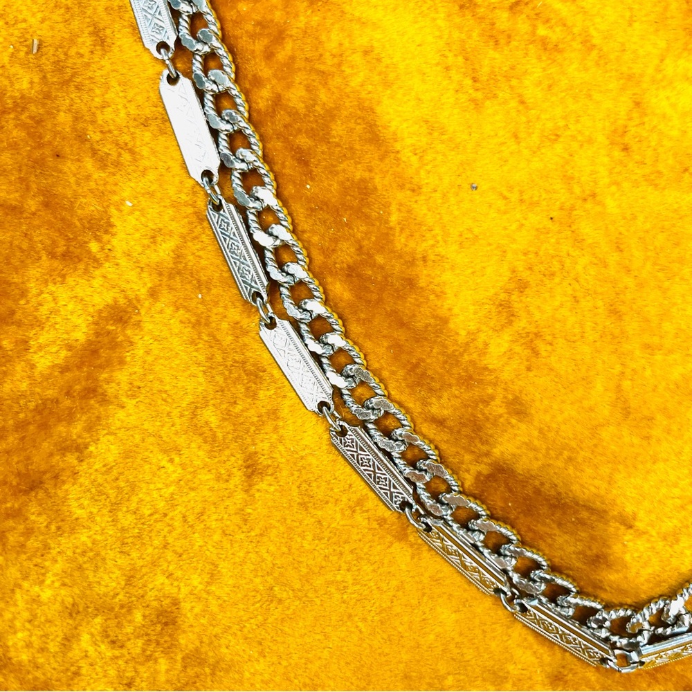 The Vtg Double Layer Chain - image 3